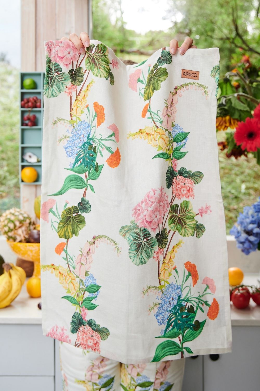 Bouquet Beauty  - Linen Tea Towel