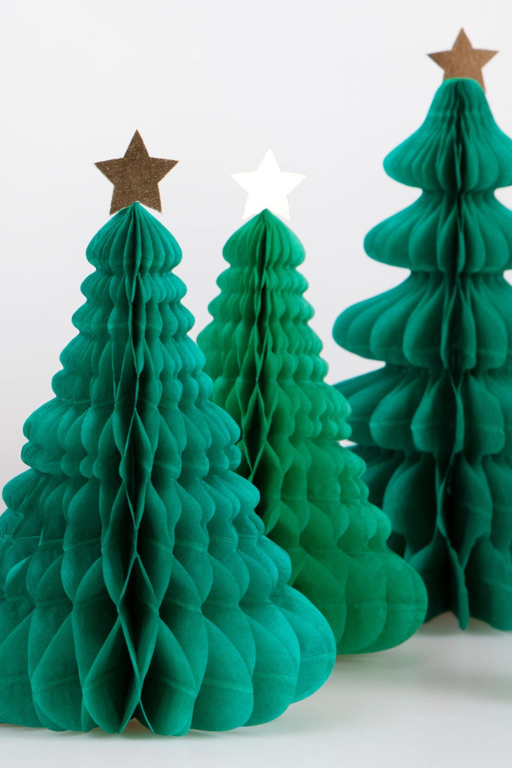 Green Forest Honeycomb Decorations (x 10)