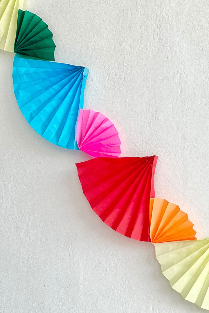 4M FAN PAPER GARLAND