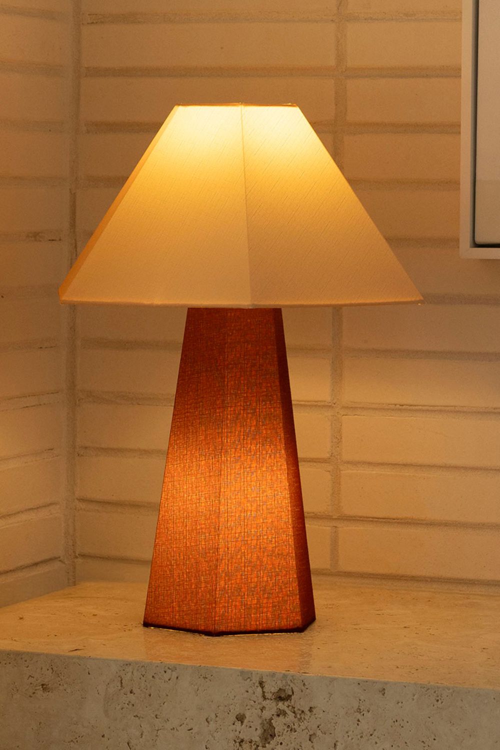 BLAKE TABLE LAMP - TOFFEE