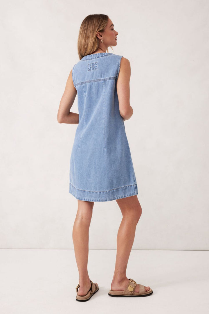 SEAMED MINI SHIFT DRESS - VINTAGE BLUE