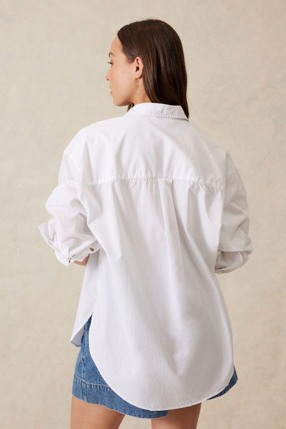 PETA OVERSIZED SHIRT - WHITE