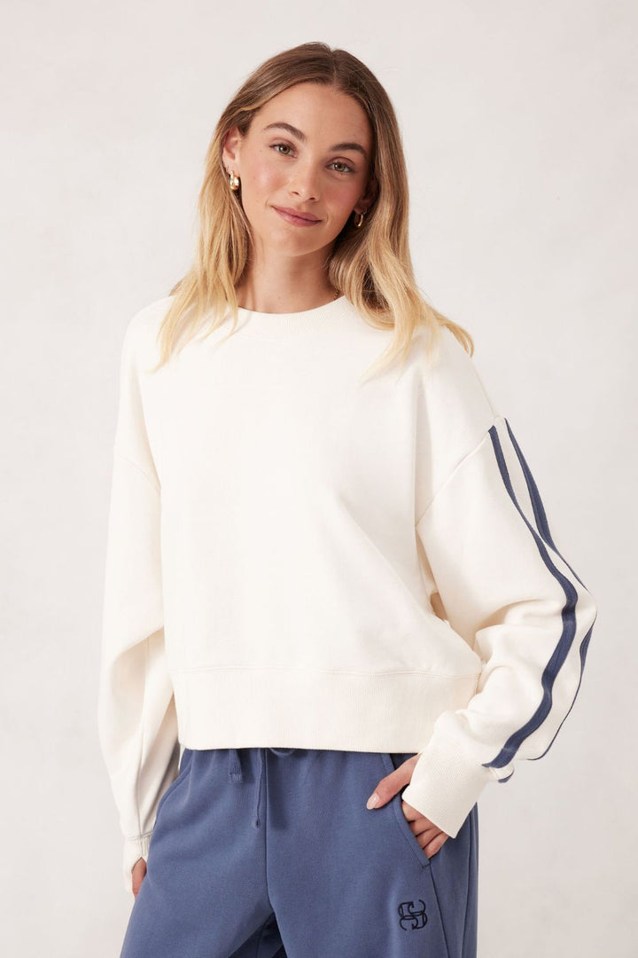 SPORTY SLOUCHY CREW - WINTER WHITE