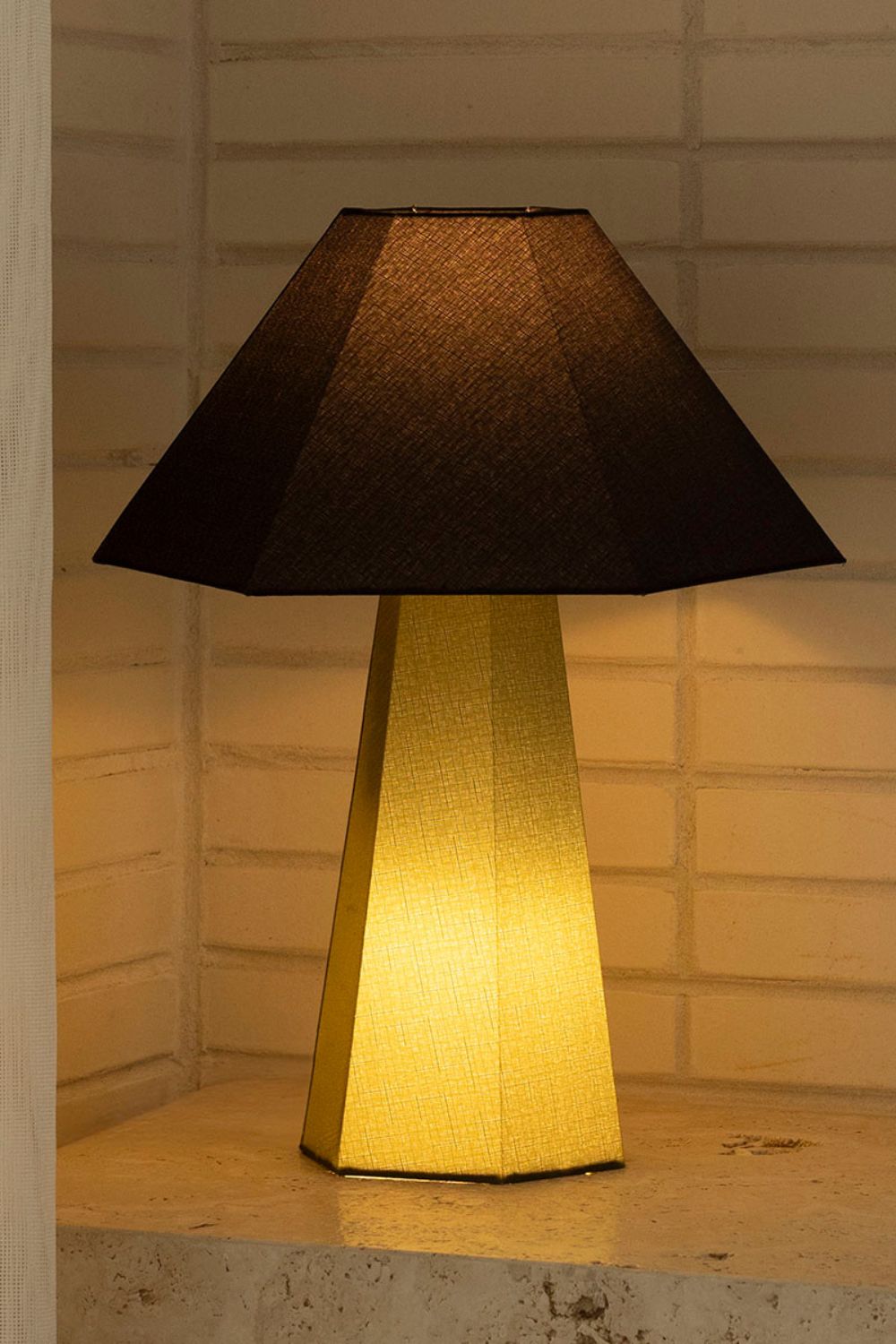 BLAKE TABLE LAMP - NOIR OLIVE