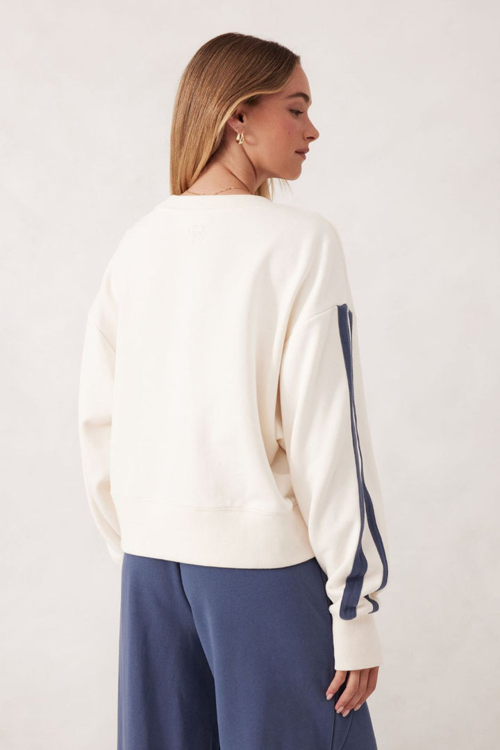 SPORTY SLOUCHY CREW - WINTER WHITE