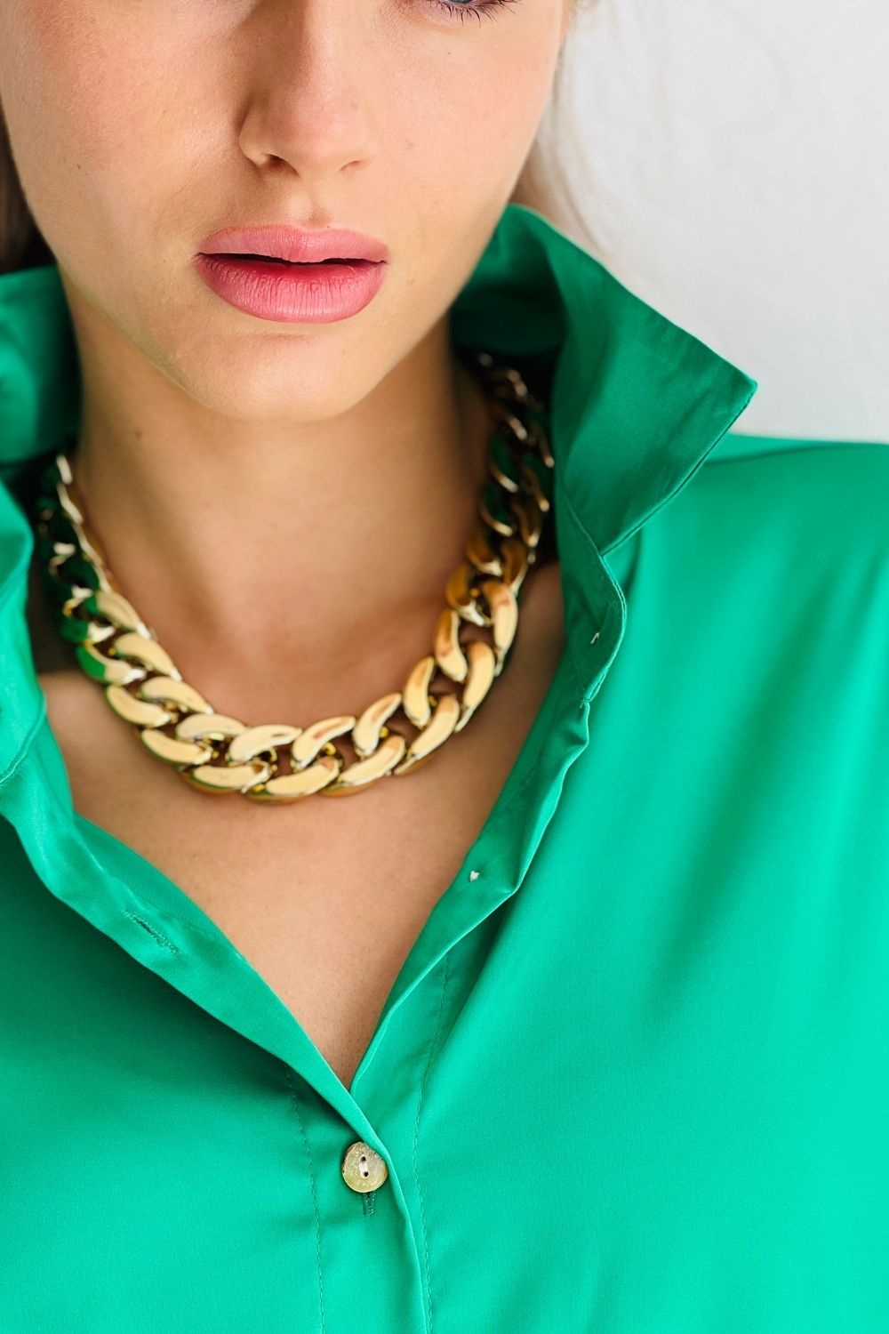 The MET Chain Necklace in Metallic Gold